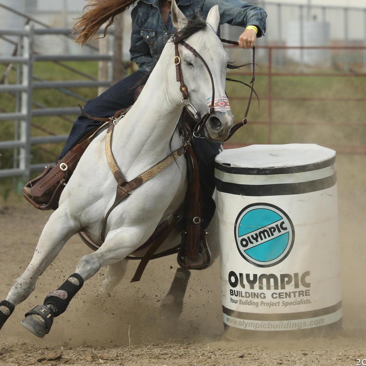 Manitoba Barrel Racing